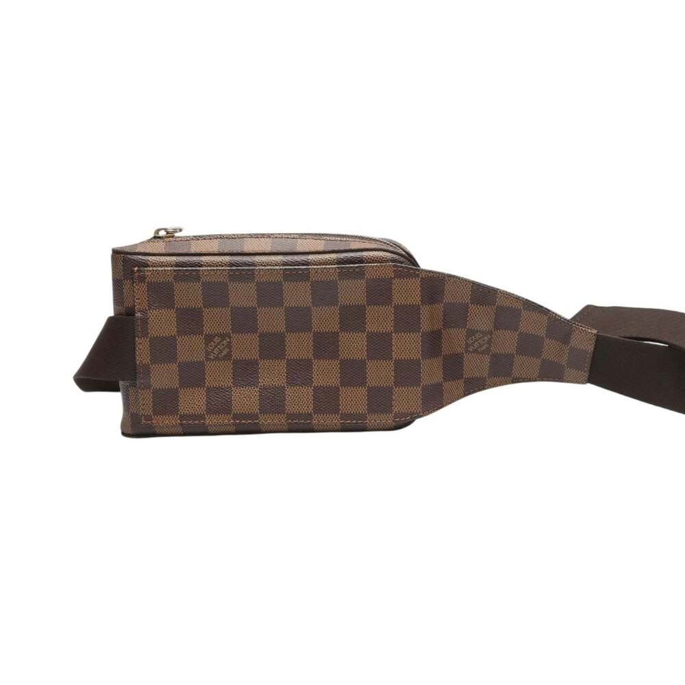 LOUIS VUITTON Authentic Brown Damier Pouch - Picture 2 of 11